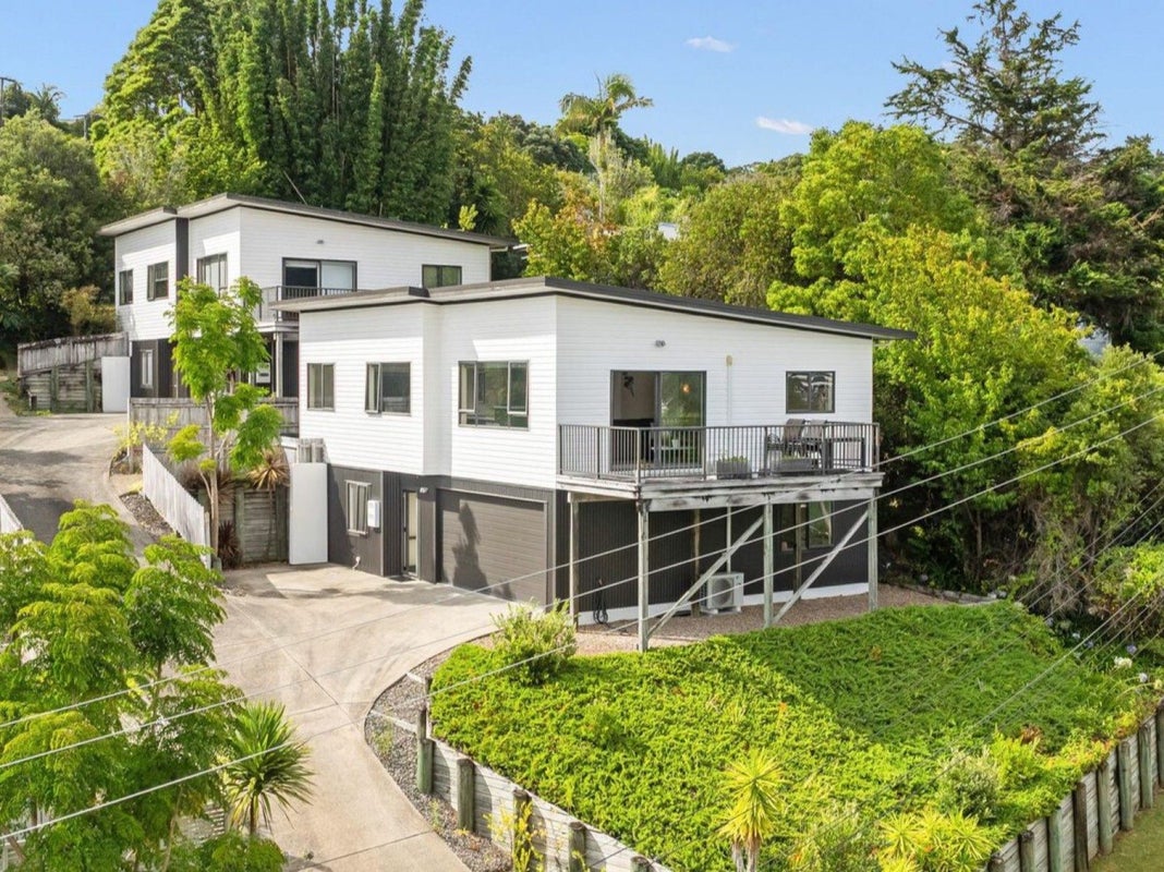 50 Hilltop Avenue, Morningside, Whangarei - Carousel 1