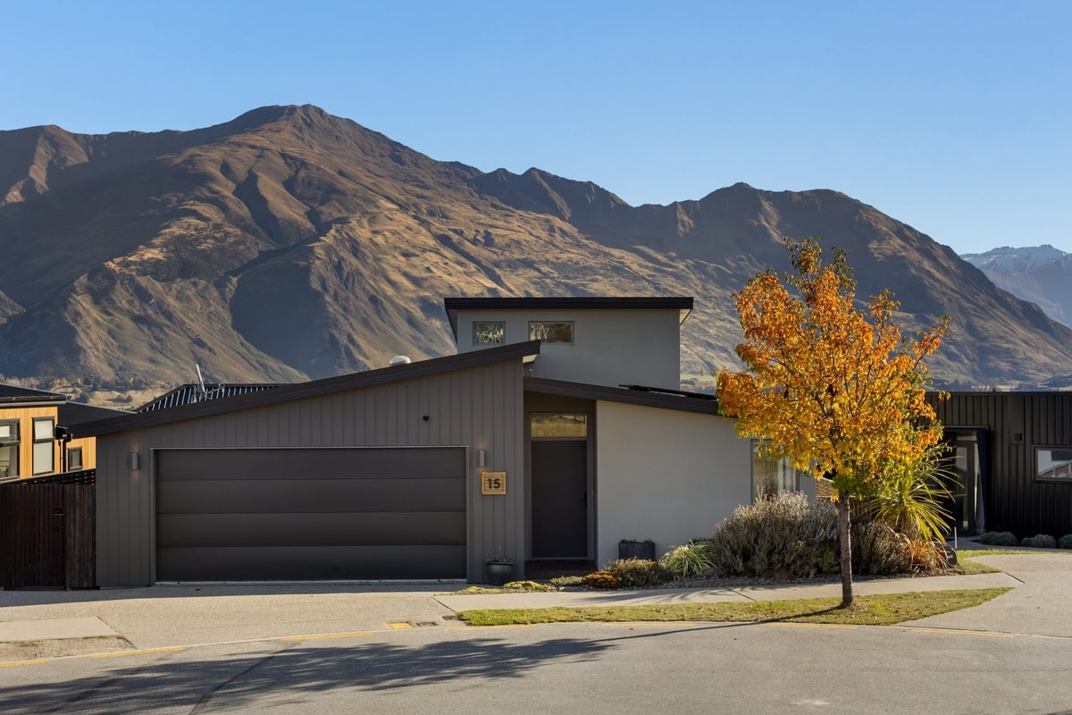 15 Landsborough Lane, Wanaka - Carousel 2