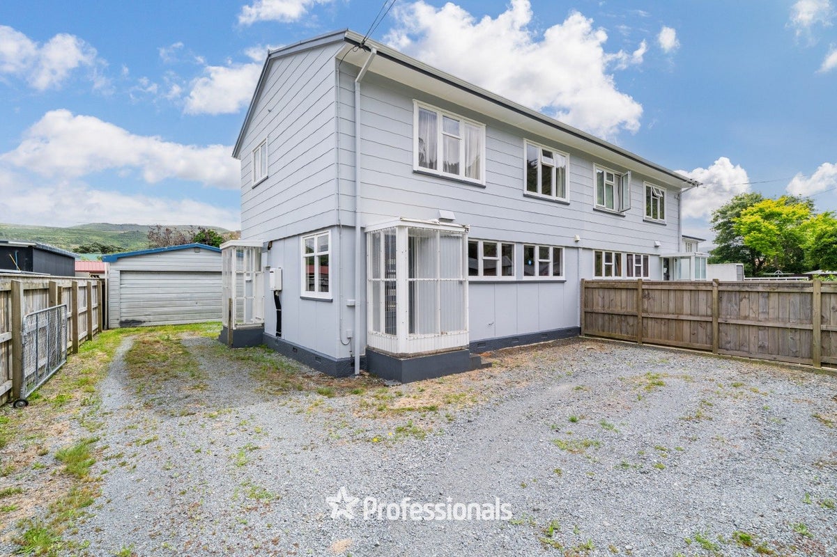 1/24 Eldon Grove, Taita, Lower Hutt - Carousel 1