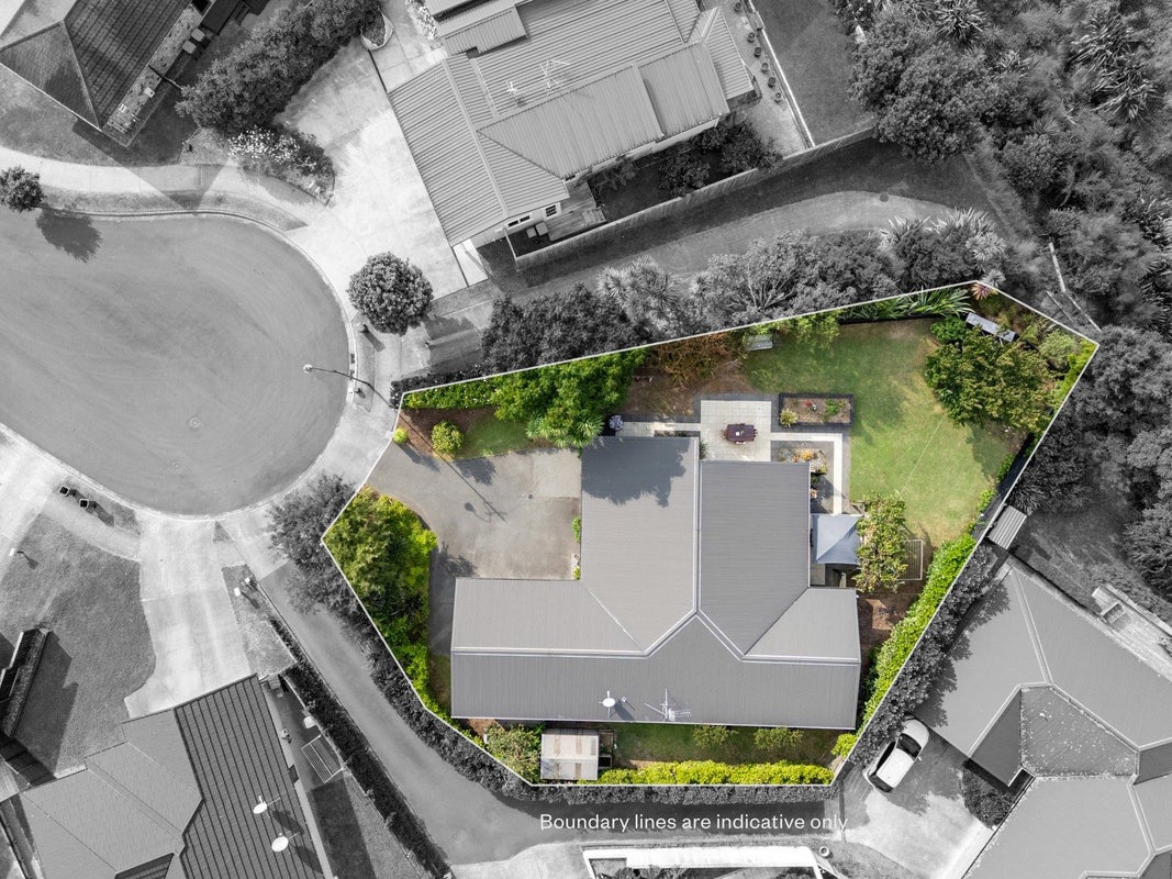 22 Santiago Place, Flagstaff, Hamilton - Carousel 2