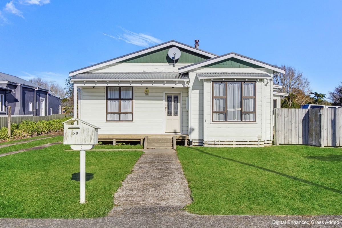 59 Cloten Road, Stratford, Stratford - Carousel 2