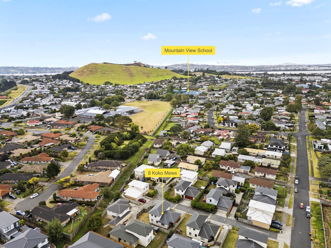 8 Koko Mews, Mangere Bridge, Auckland - Carousel 21