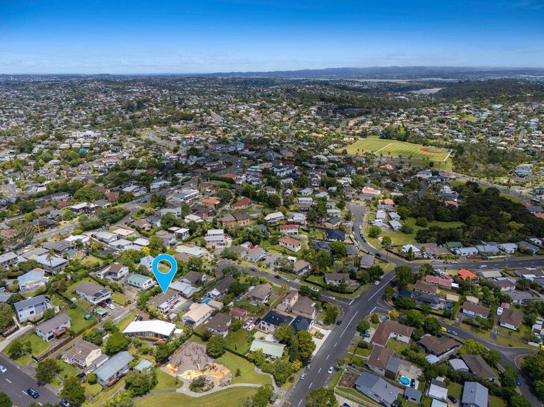 10A Felicity Place, Unsworth Heights, Auckland - Carousel 17