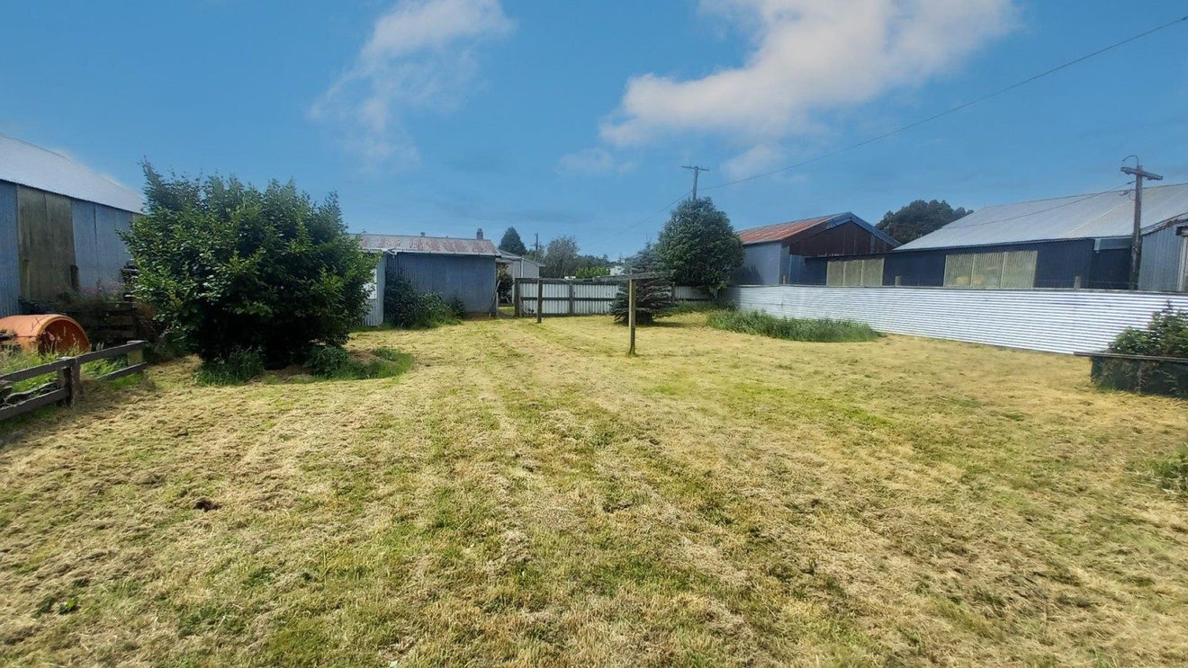 85 Half Mile Road, Tuatapere, Tuatapere - Carousel 11