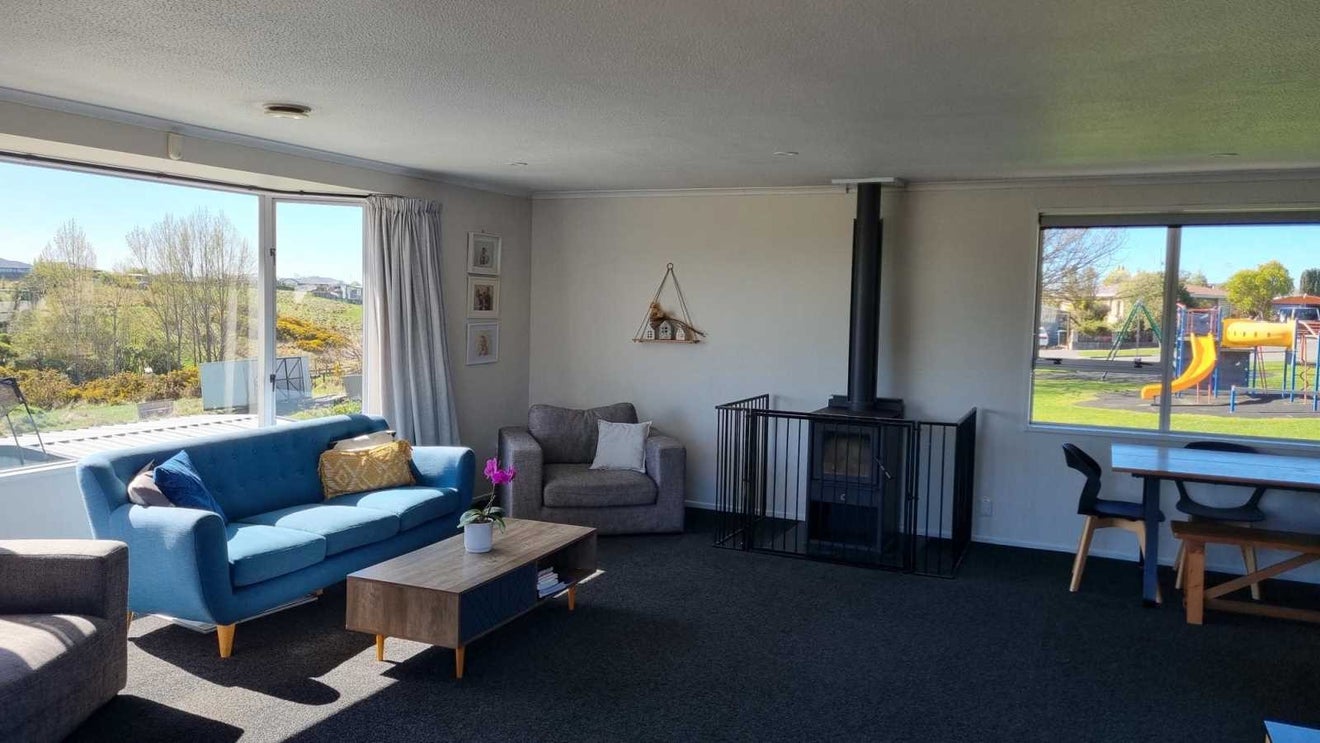 9 Dampier Street, Oceanview, Timaru - Carousel 2
