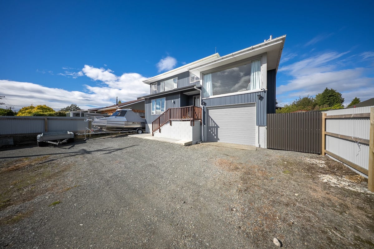 82 Matai Street, Te Anau, Te Anau - Carousel 2