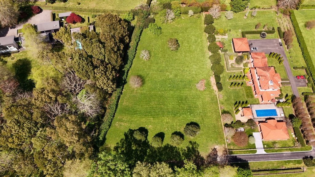 124E Woodcock Road, Tamahere, Hamilton - Carousel 1