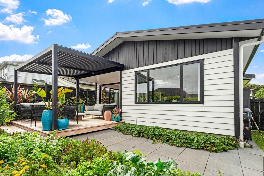 44 Midshipman Court, Gulf Harbour, Whangaparaoa - Carousel 1