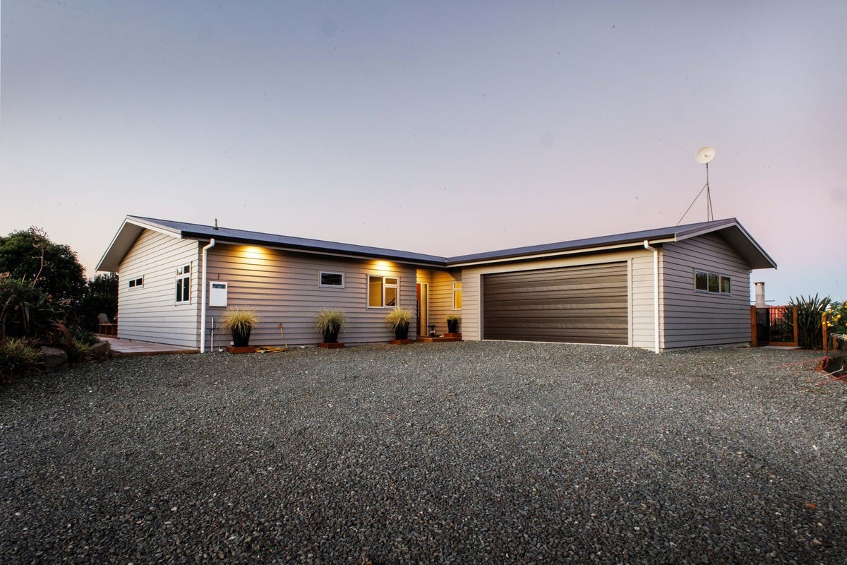 130 Fermah Road, Poroporo, Whakatane - Carousel 39