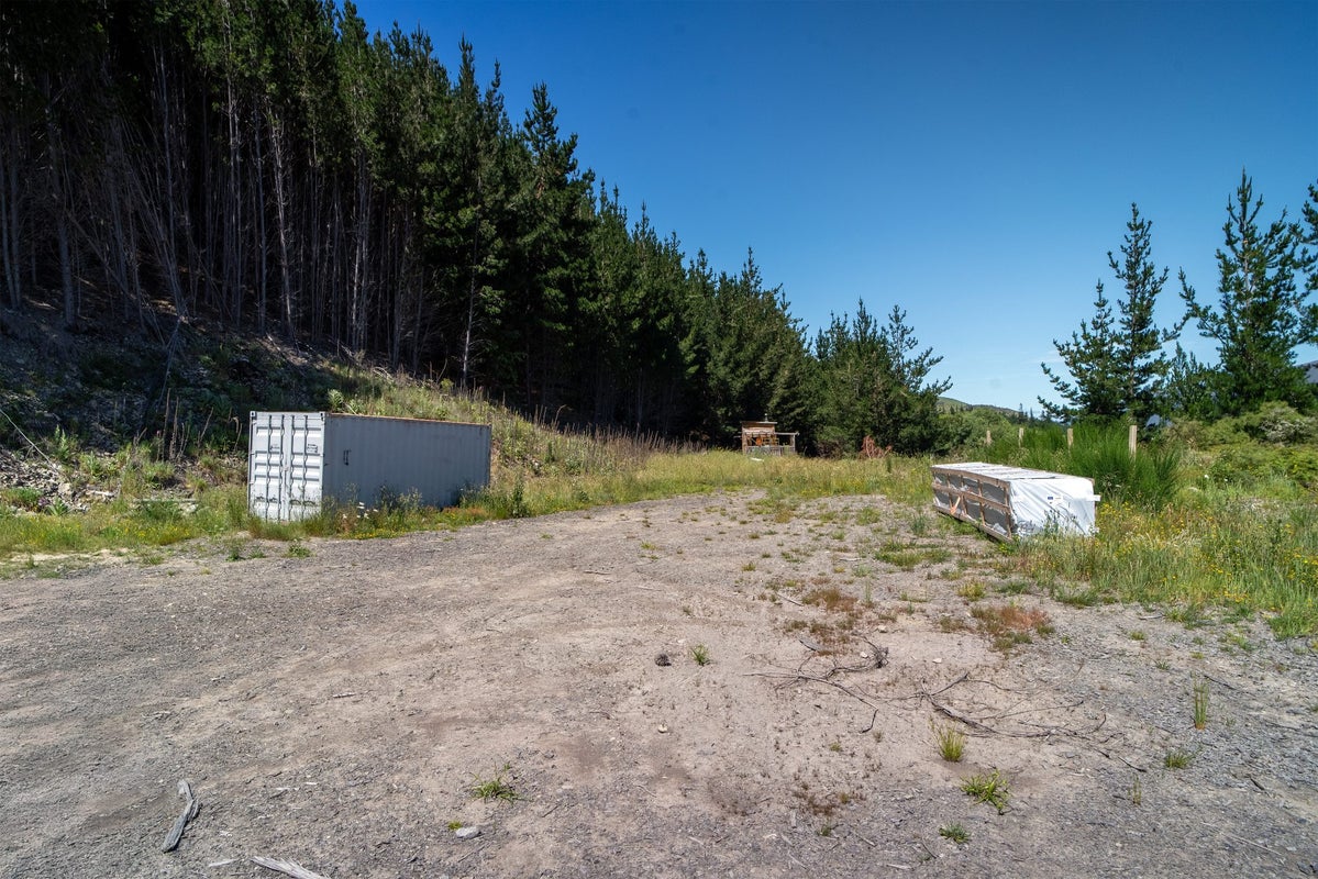 6673 State Highway 63, Blenheim - Carousel 21