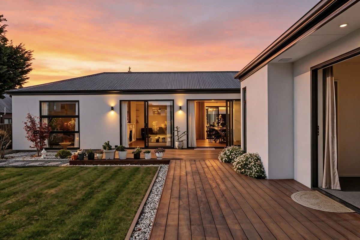 27 Irvines Track, Halswell, Christchurch - Carousel 2
