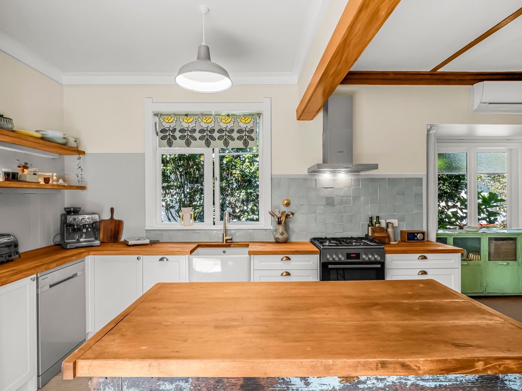 15 Godwin Crescent, College Estate, Whanganui - Carousel 2