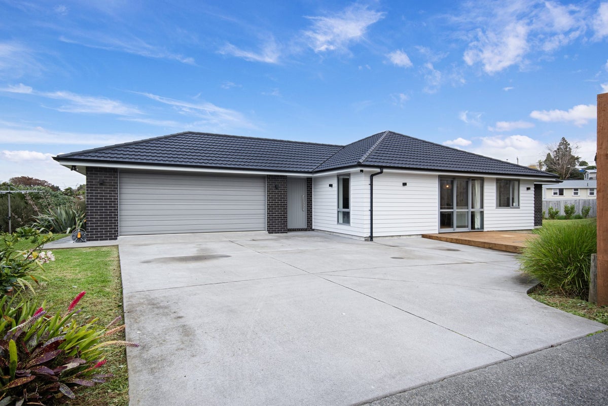 7 Lindis Lane, Kamo, Whangarei - Carousel 17