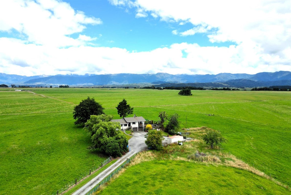 3695 State Highway 7, AHAURA, TOTARA FLAT - Carousel 19