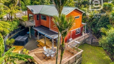 212 Shaw Road, Oratia, Auckland - Carousel 1