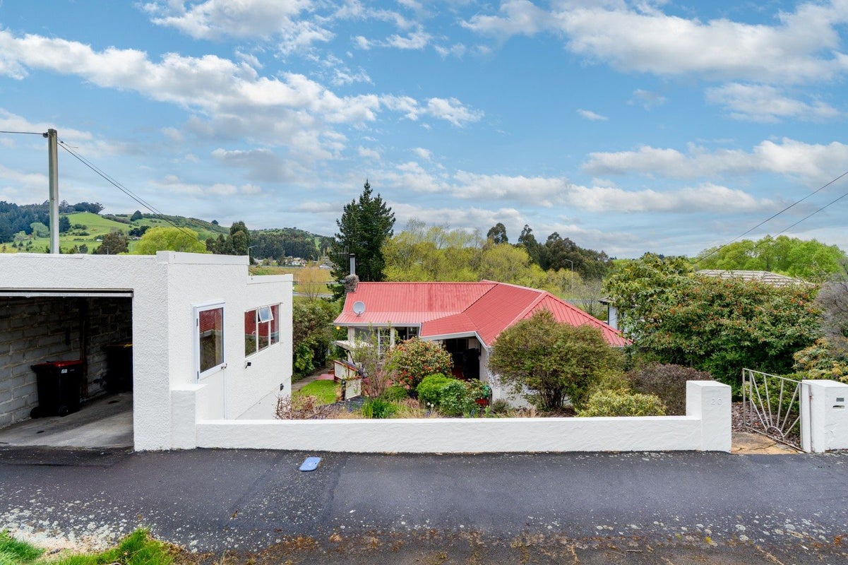 20 Waldron Crescent, Green Island, Dunedin - Carousel 37