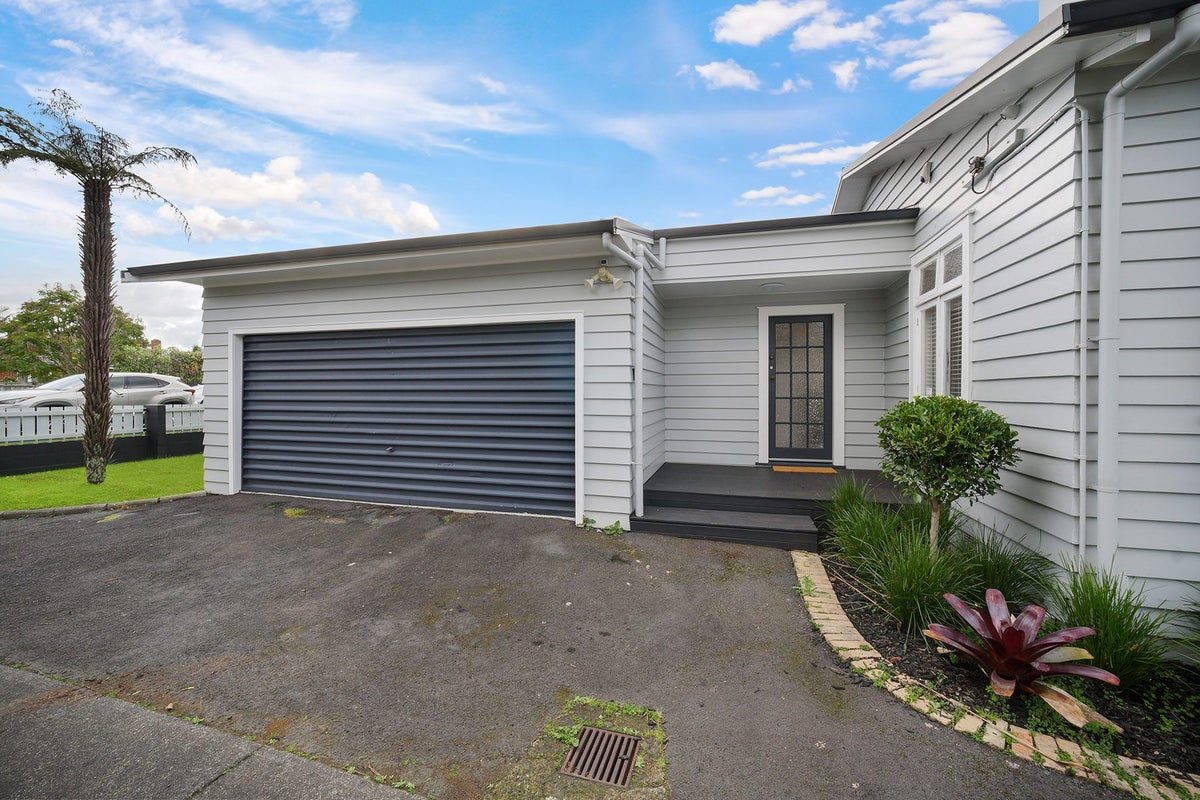 26 Avondale Road, Avondale, Auckland City, Auckland - Carousel 1
