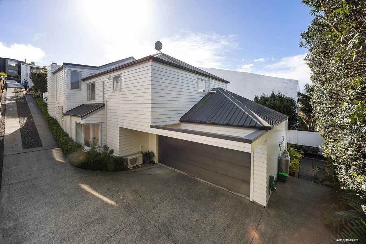25A Hawera Road, Kohimarama, Auckland - Carousel 2