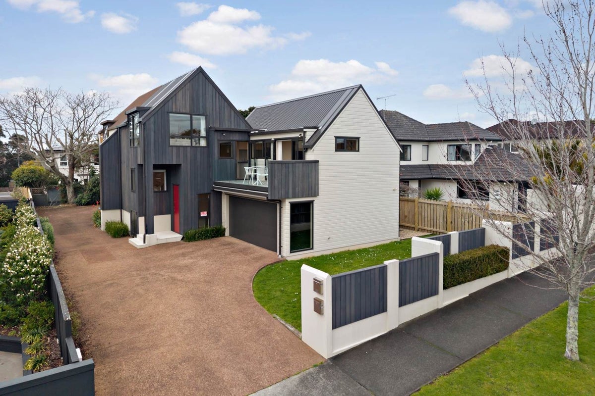 68 Long Drive, St Heliers, Auckland - Carousel 1