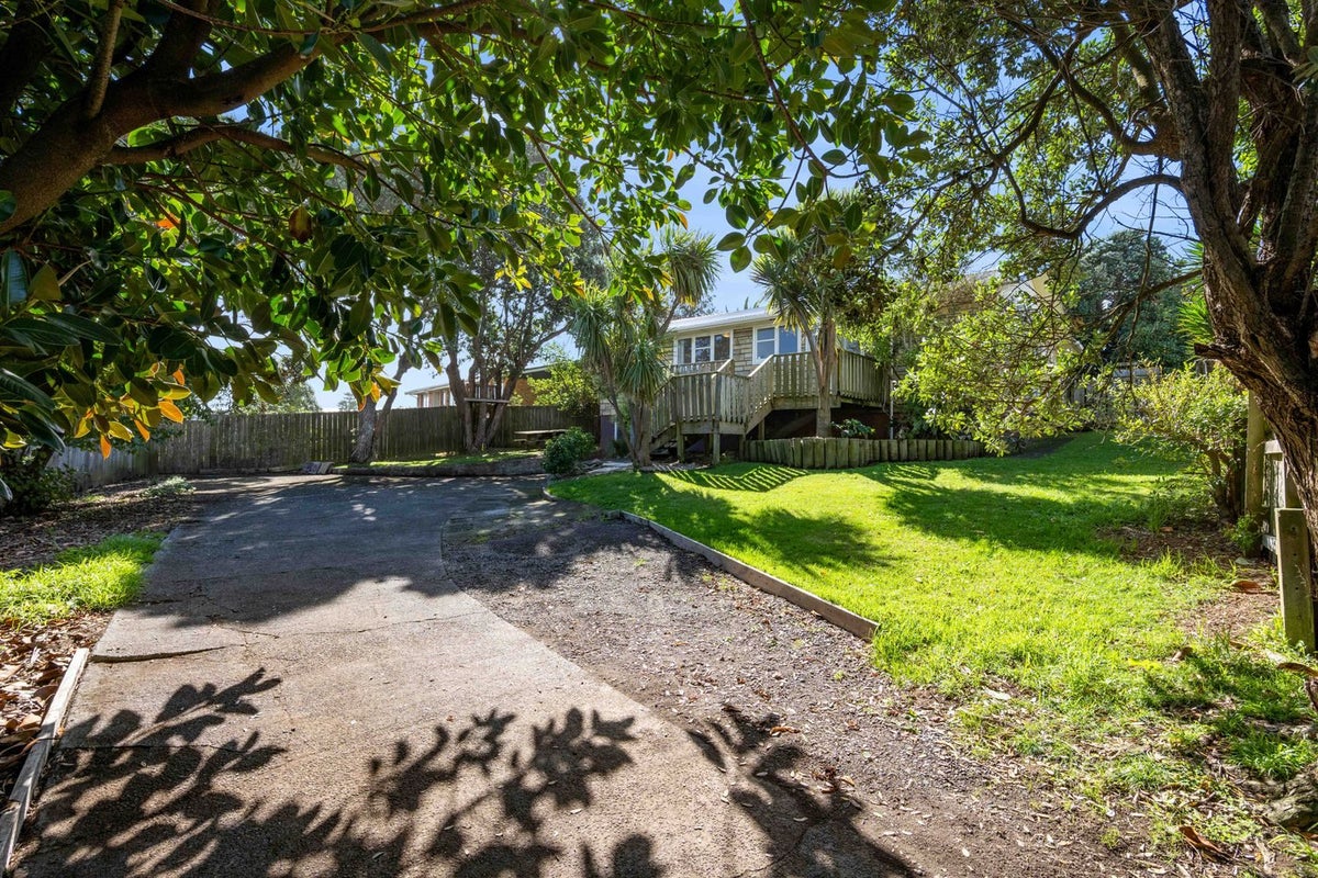 70A Marama Crescent, Spotswood, New Plymouth - Carousel 15