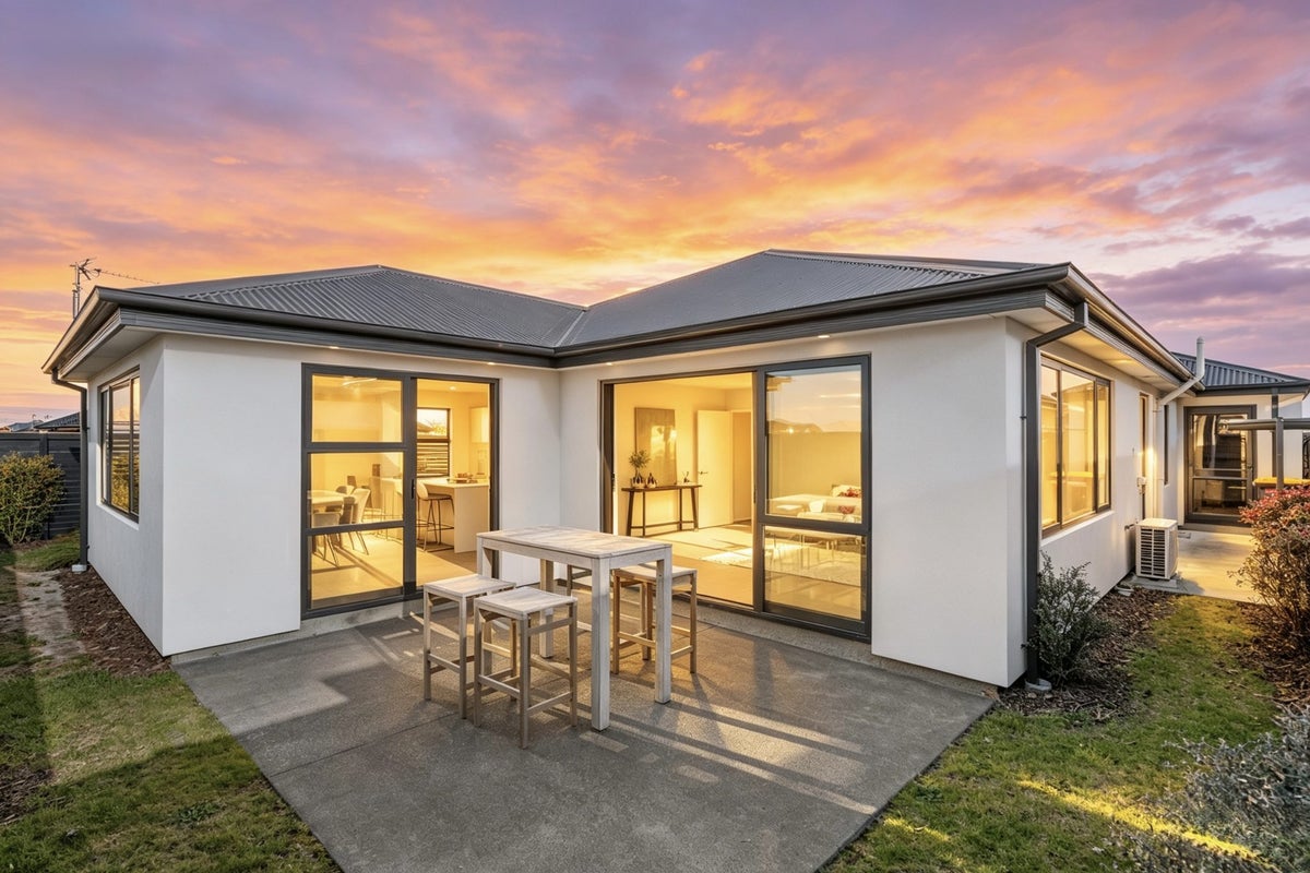 63 William Nicholls Drive, Belfast, Christchurch - Carousel 2