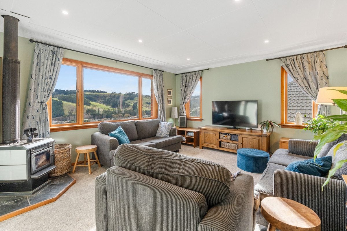 26 Agnes Street, Kenmure, Dunedin - Carousel 2