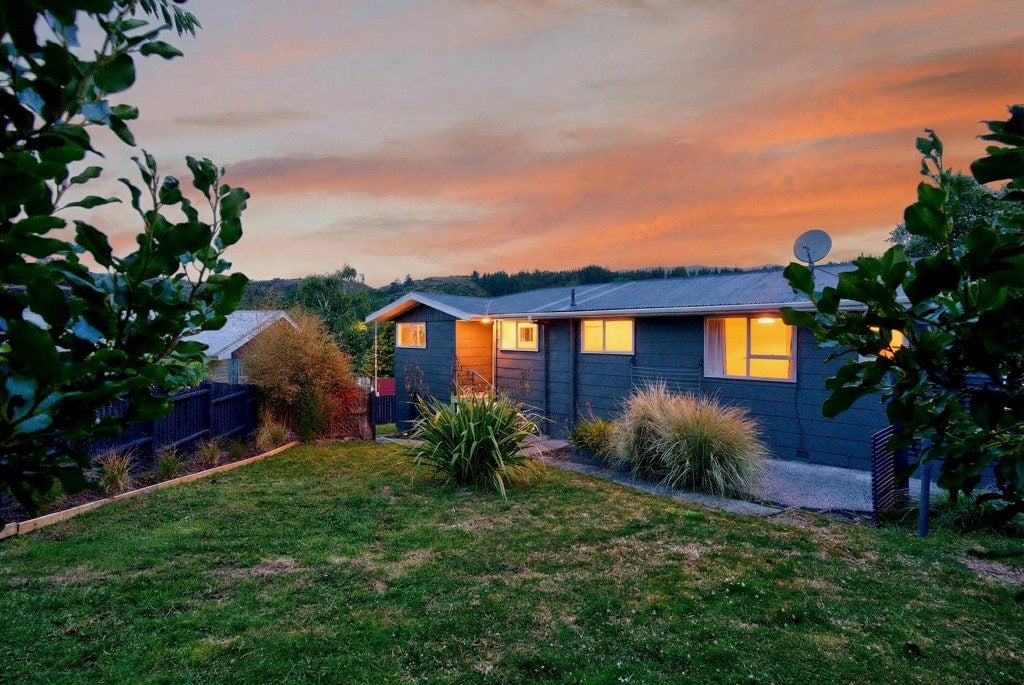 49 Norana Road, Timberlea, Upper Hutt - Carousel 33