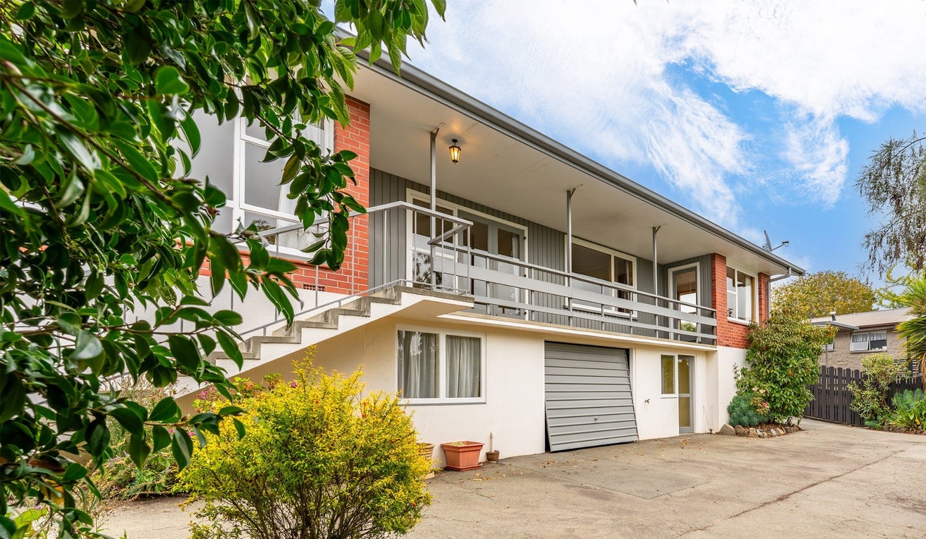 16 Hillsden Place, Glenwood, Timaru - Carousel 1