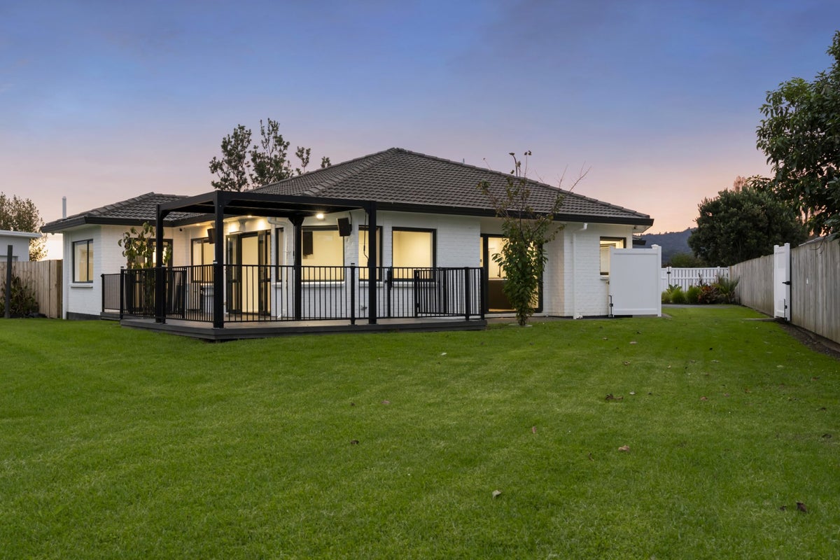 1162 East Coast Road, Pokeno - Carousel 2