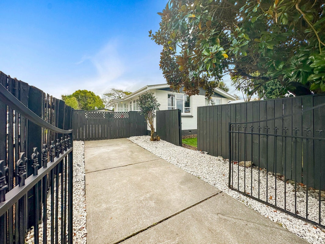 39 Uxbridge Street, Redwood, Christchurch - Carousel 16