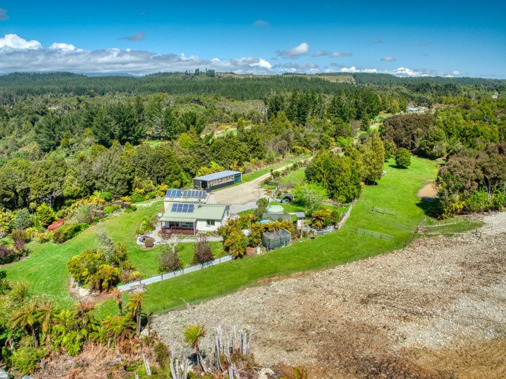 427A Maori Creek Road, Marsden, Greymouth - Carousel 25