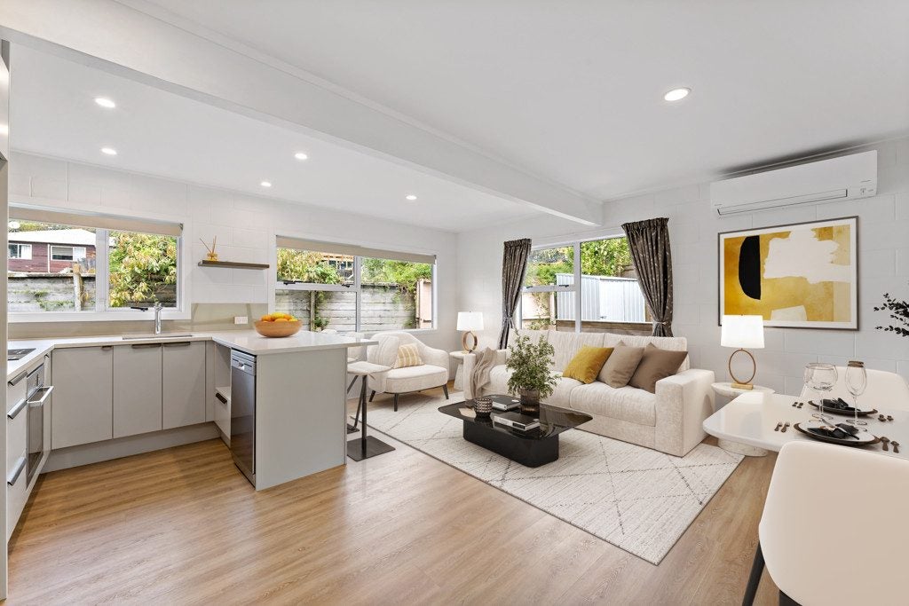 1/2 Flavia Close, Torbay, Auckland - Carousel 2