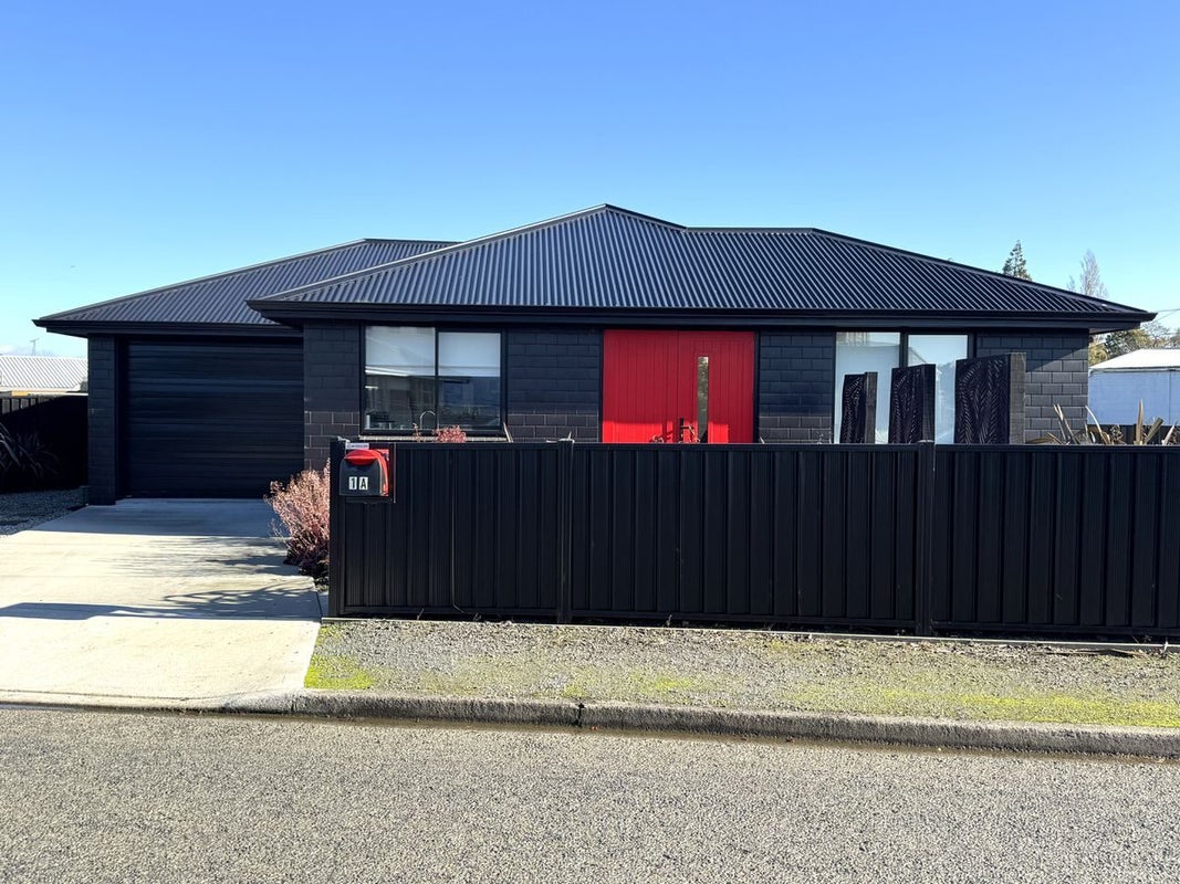 1A Caldervan Street, Balclutha, Balclutha - Carousel 27