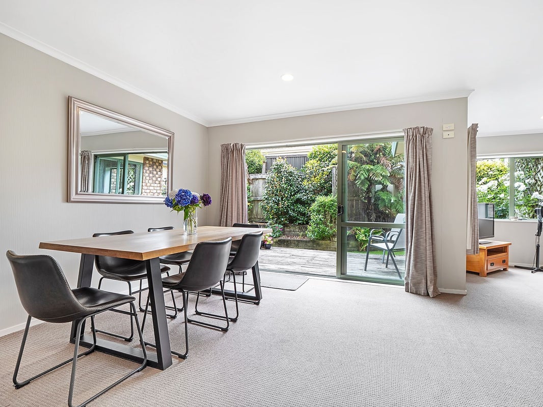 51 Basley Road, Owhata, Rotorua - Carousel 1