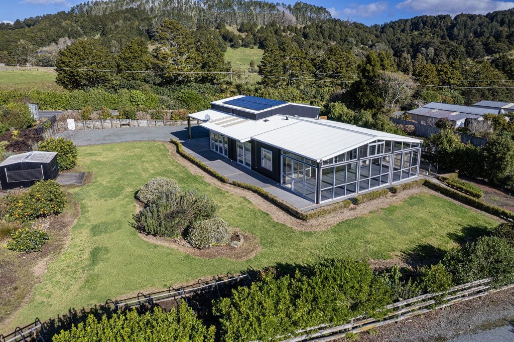 288 Pipiwai Road, Whangarei - Carousel 1