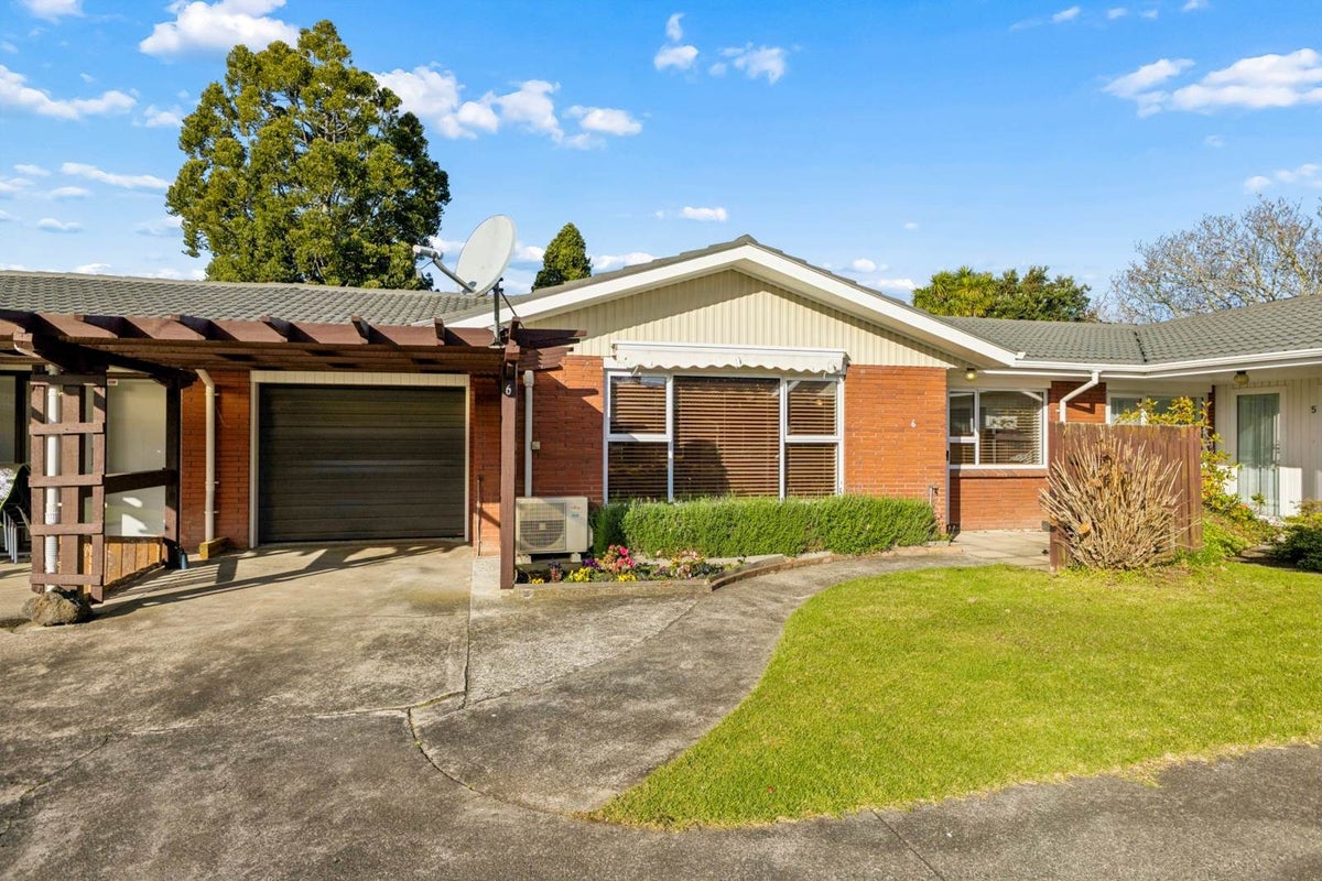 6/9 Oakland Avenue, Papatoetoe, Auckland - Carousel 1