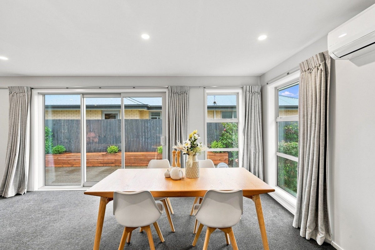 8 Hillbourne Street, Halswell, Christchurch - Carousel 19