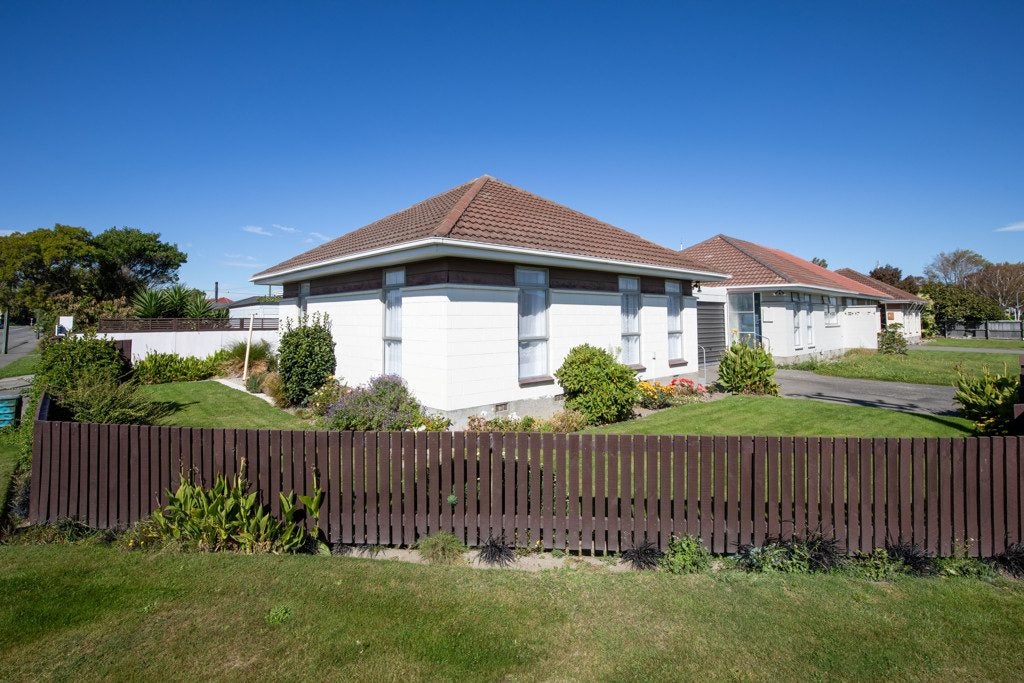 1A Witham Street, Hornby, Christchurch - Carousel 17