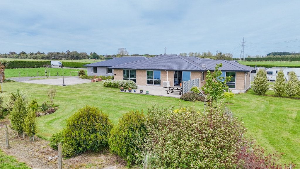 166 Wilcox Road, Seaward Bush, Invercargill - Carousel 1