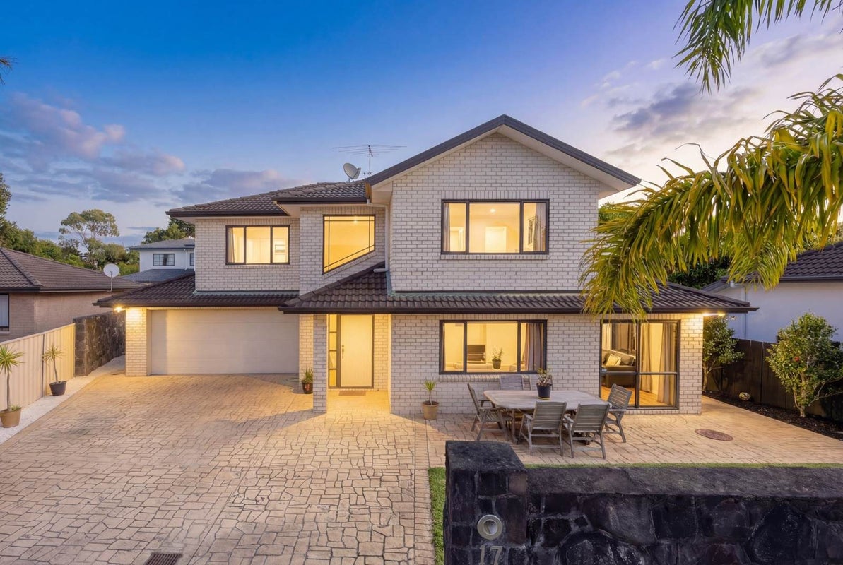17 Kanuka Way, Albany, Auckland - Carousel 1