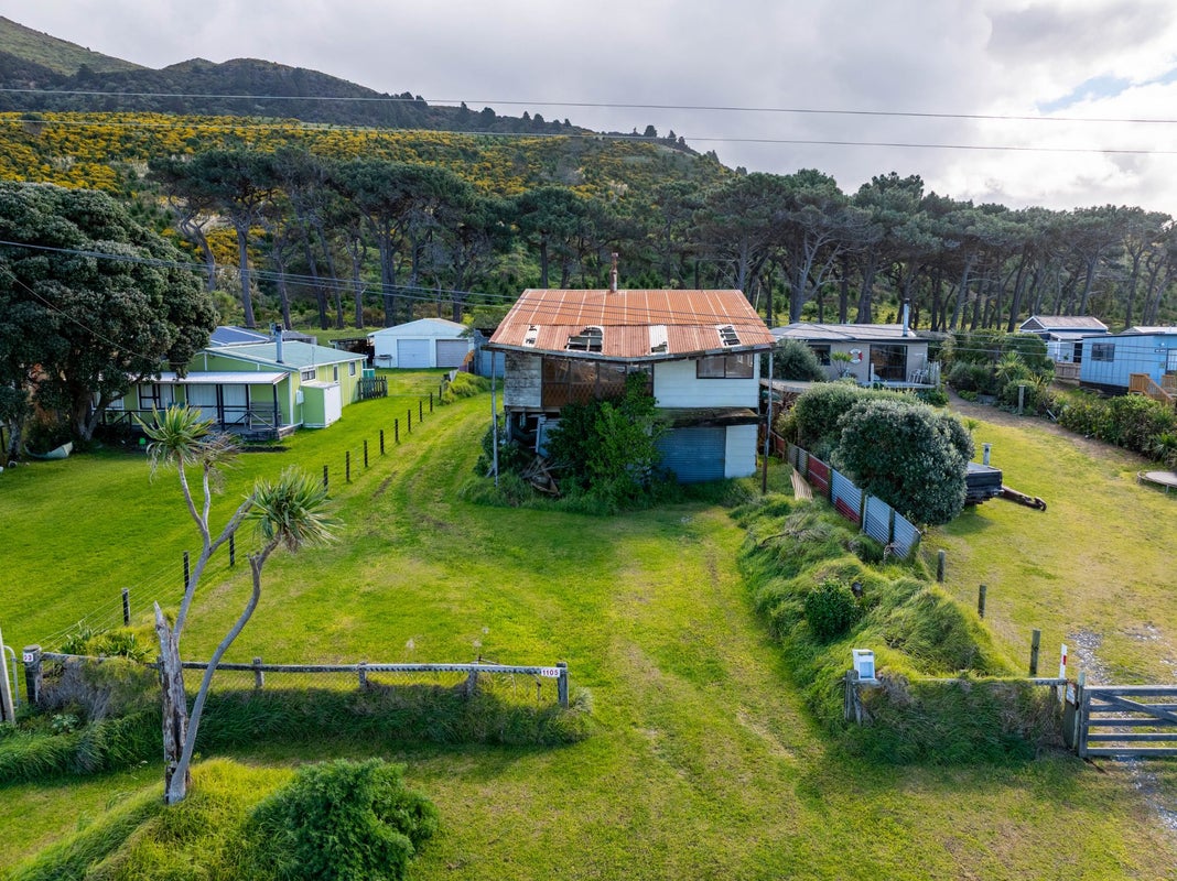 1105 Mataikona Road, Masterton - Carousel 2