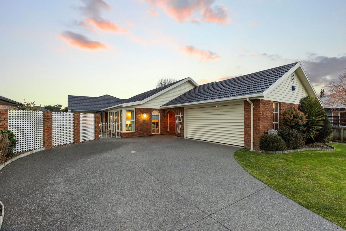 84 Muir Avenue, Halswell, Christchurch - Carousel 1