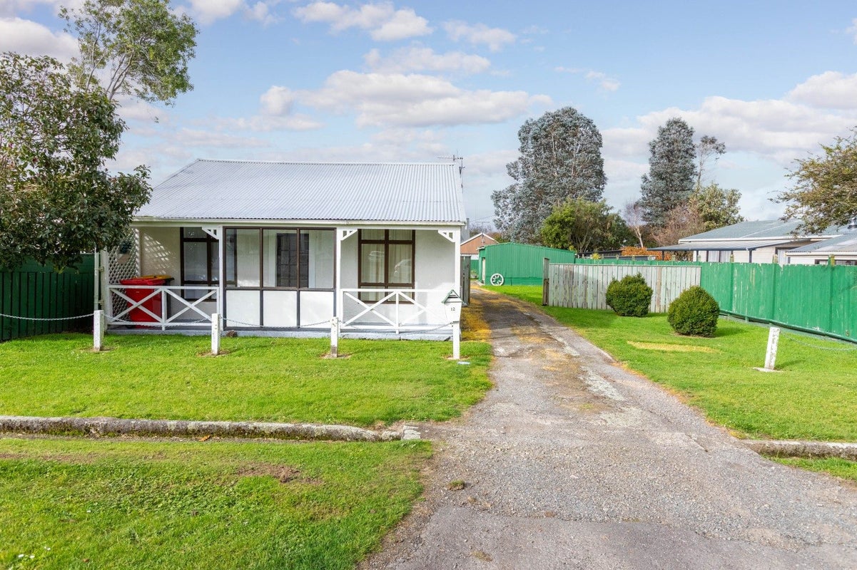12 Ormond Street, Woodville - Carousel 1