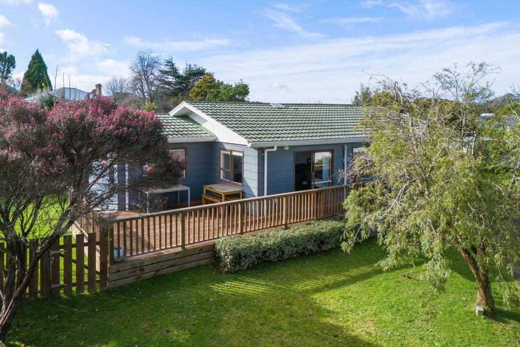 9 Pickett Place, Waihi, Waihi - Carousel 1