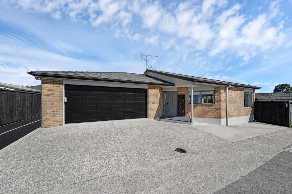 99A West Street, Pukekohe, Pukekohe - Carousel 1