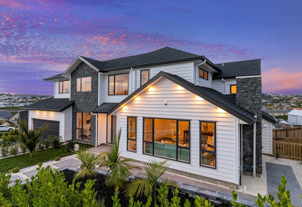 3 Cassidy Drive, Orewa, Orewa - Carousel 2