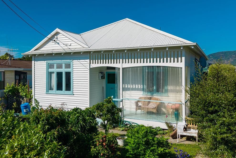 31 Leonard Street, Waimate, Waimate - Carousel 1