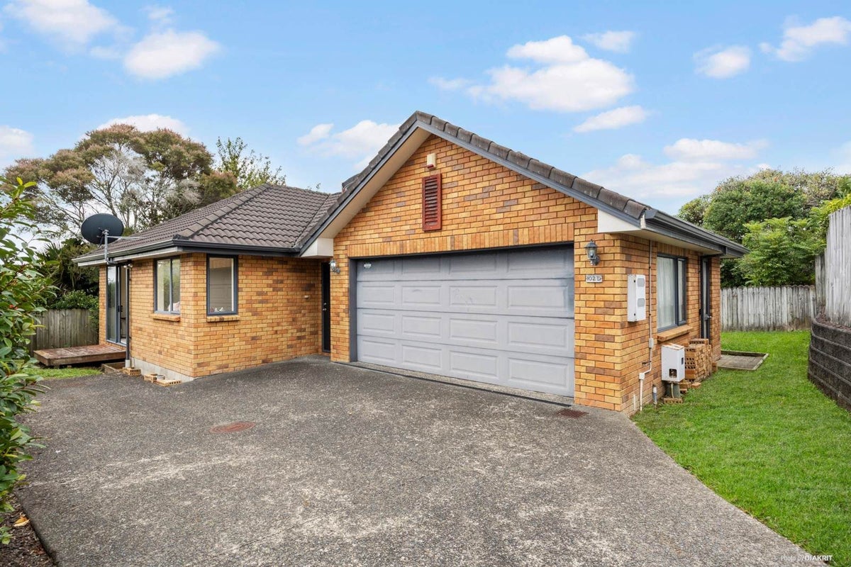 102D Taylor Street, Blockhouse Bay, Auckland - Carousel 1