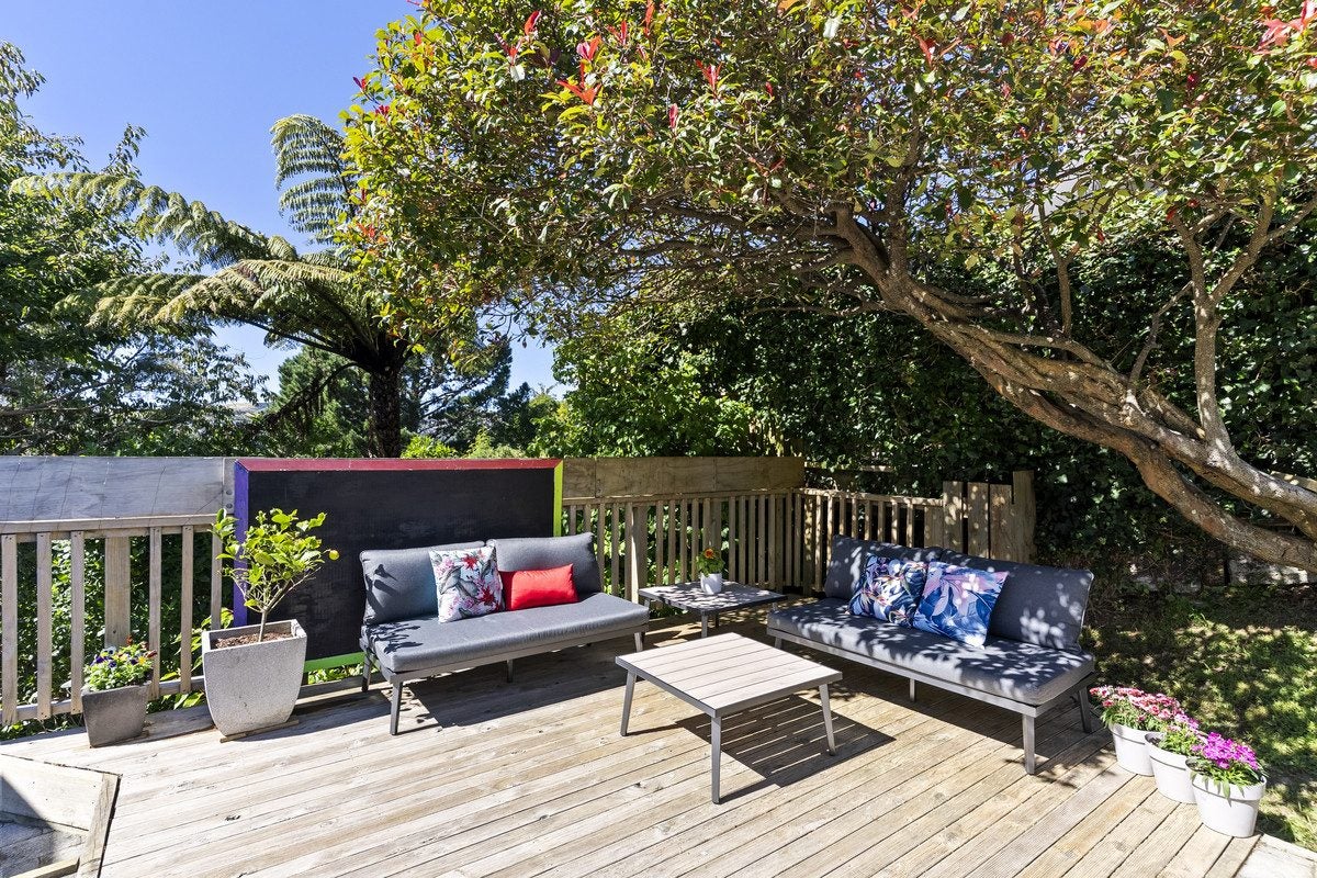 15 Abilene Crescent, Churton Park, Wellington - Carousel 2