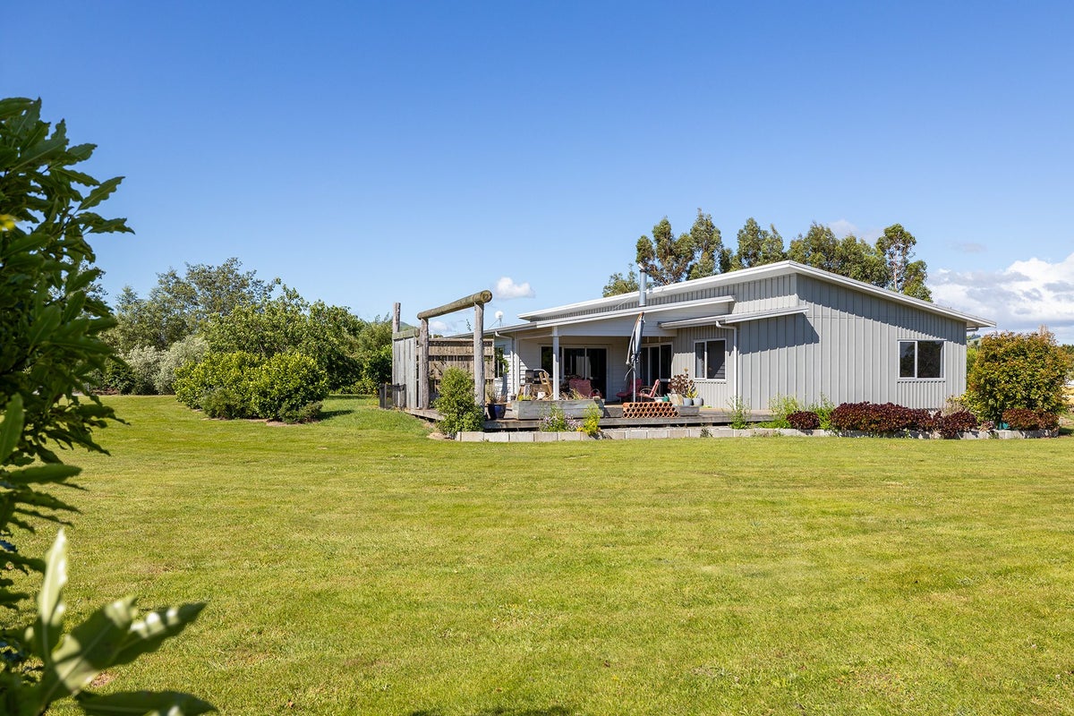 71A Welch Road, Opaki - Carousel 26